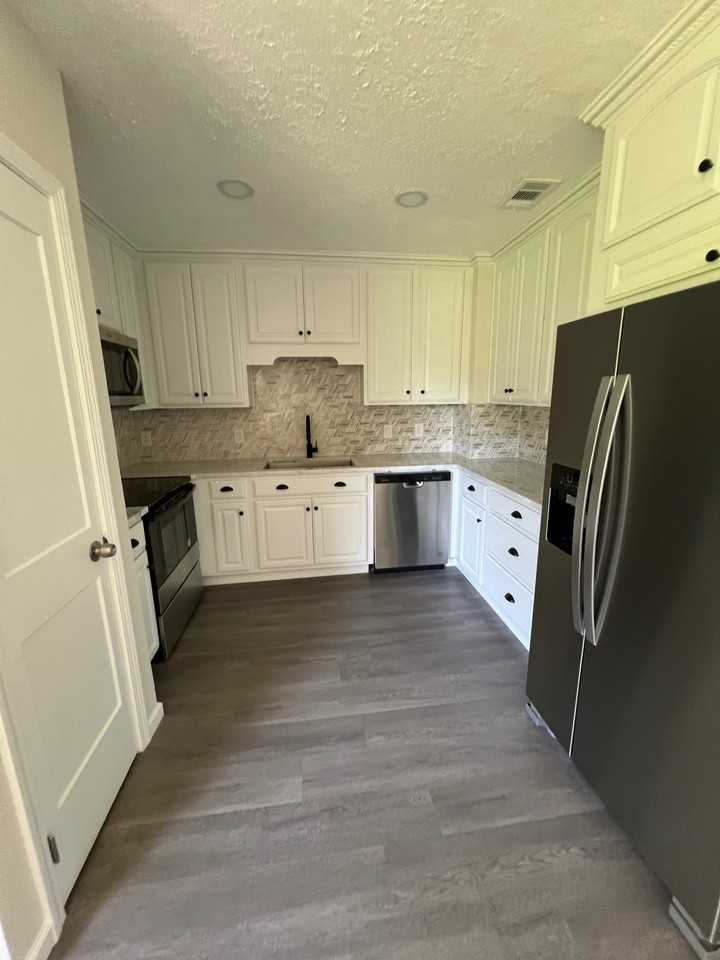 1704 Cherry St #1 - Photo 4 of 20