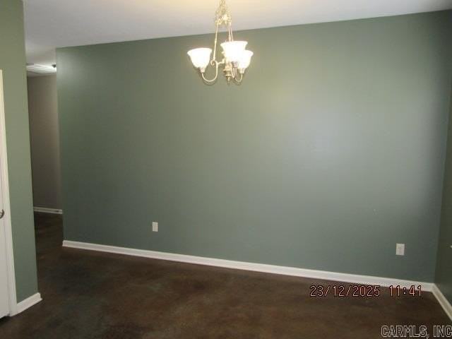 1410 Robins St - Photo 6 of 14