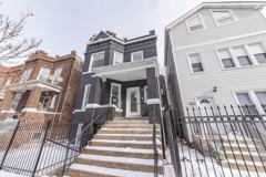 2825 N Rockwell St #G - Photo 1 of 1