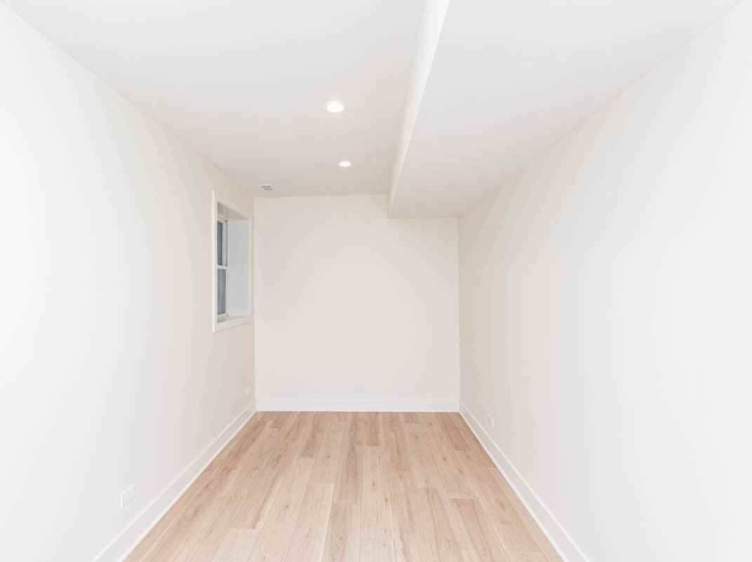 2825 N Rockwell St #G - Photo 7 of 19