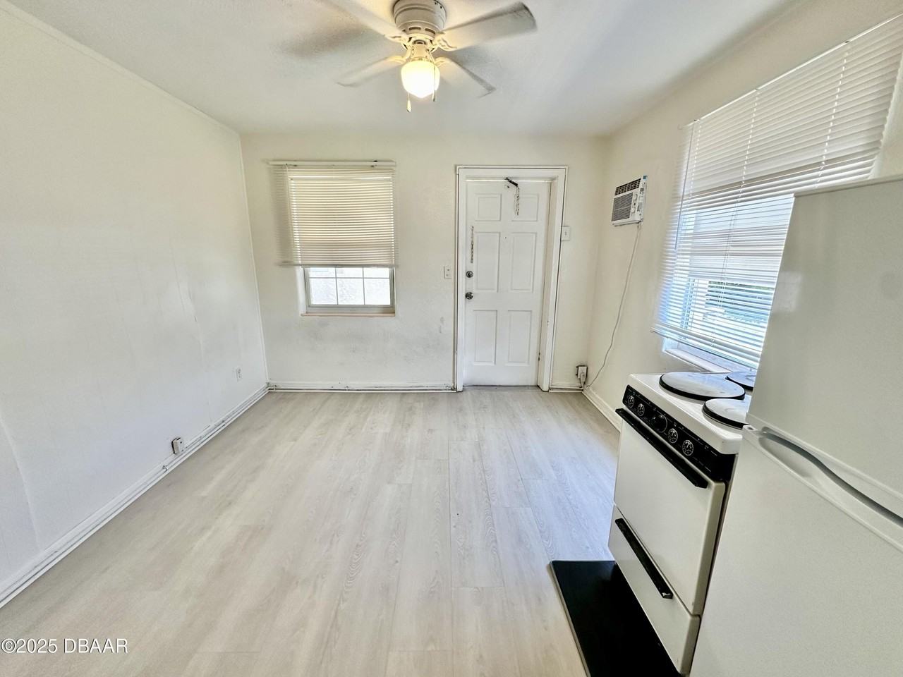 3226 S Atlantic Ave Unit 5 #5 - Photo 5 of 7