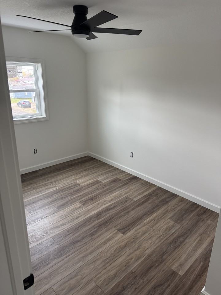 14 Evans St #1 - Photo 5 of 20