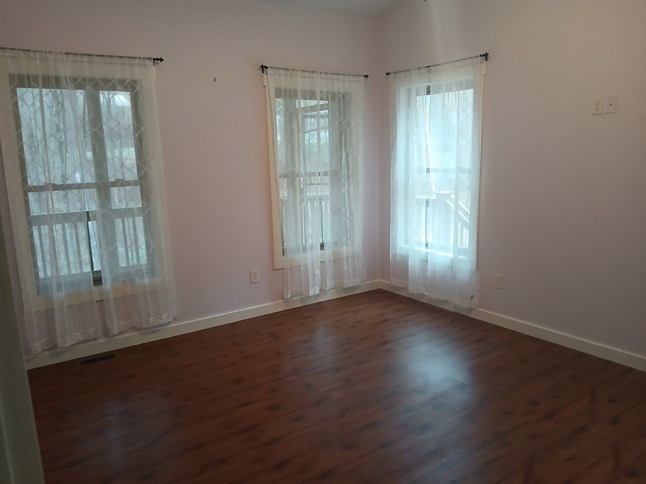 178 Chestnut Walk Dr #1 - Photo 4 of 10