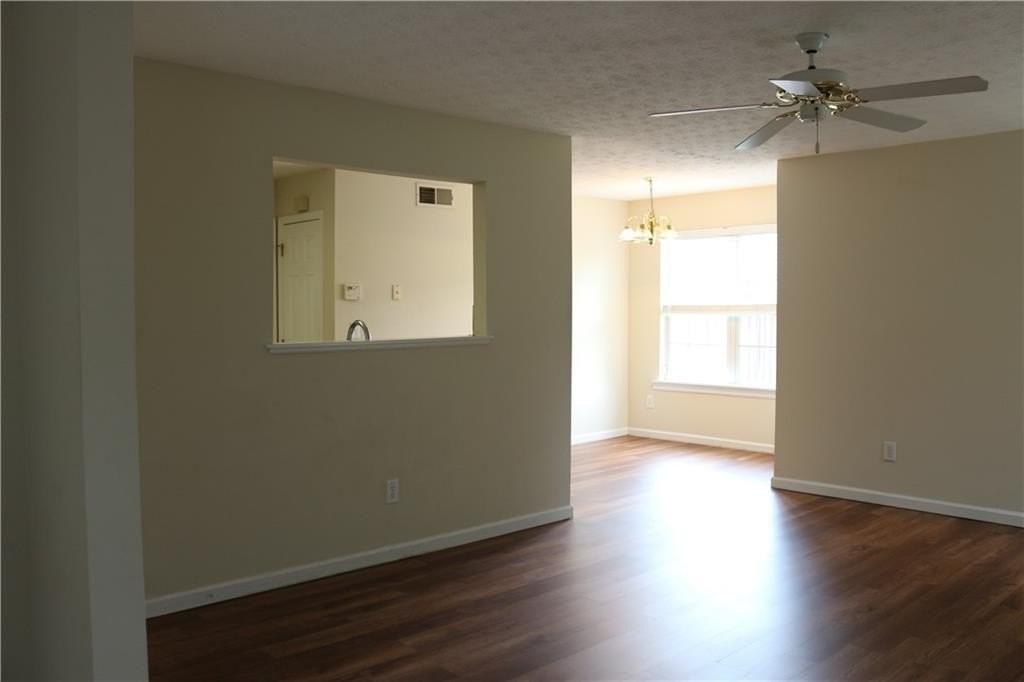 910 Brushy Creek Ct - Photo 5 of 20