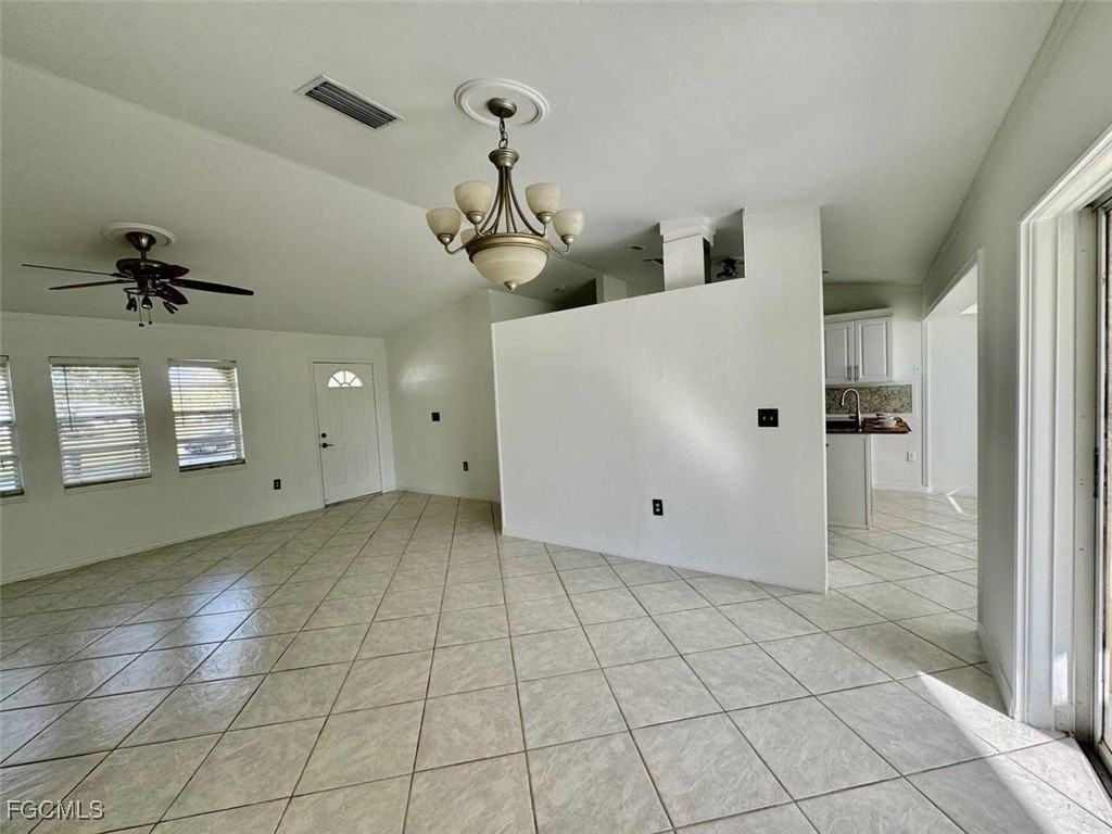 2306 Ne 5th Ter - Photo 4 of 30