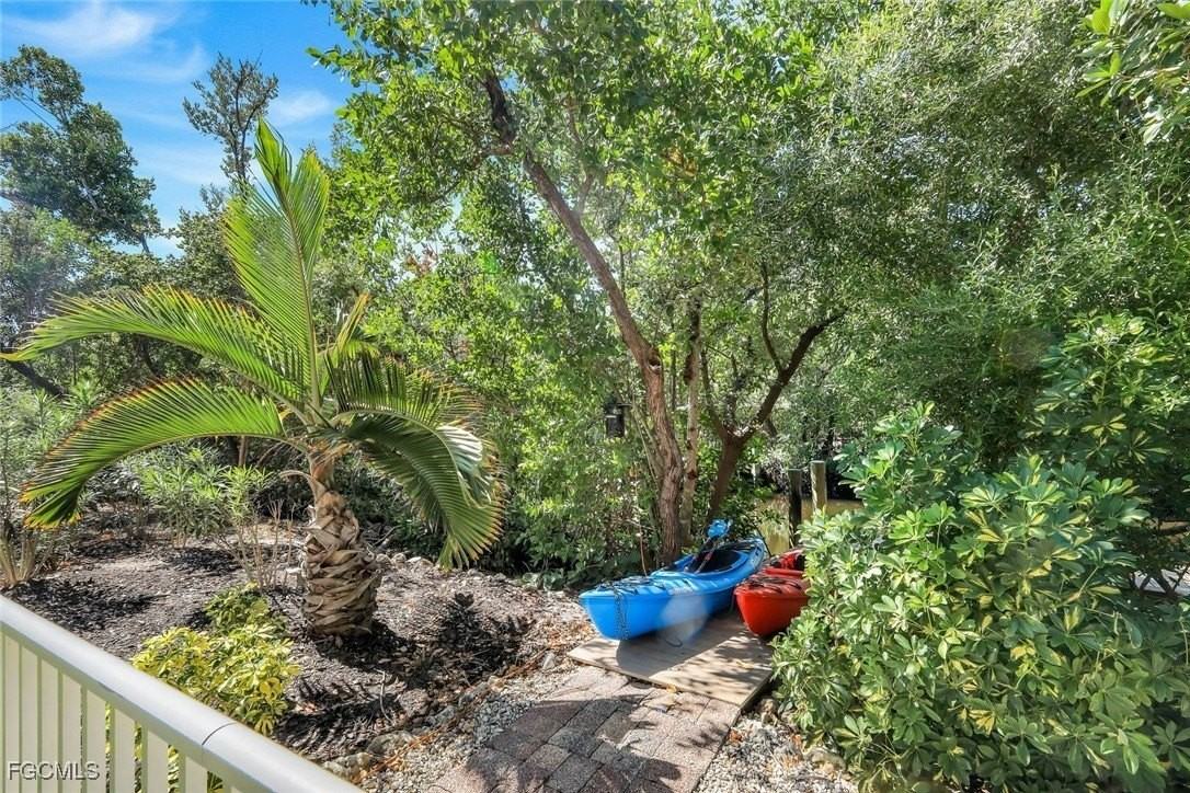 1111 Schooner Pl - Photo 5 of 50