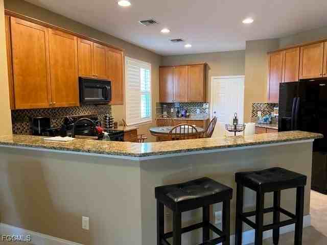 10602 Camarelle Cir - Photo 6 of 27