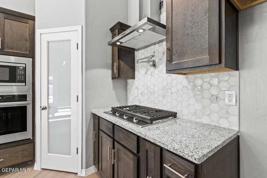 913 Ada Ln - Photo 7 of 18