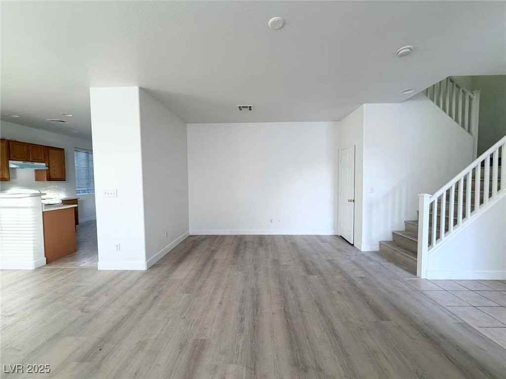 9888 Fountain Walk Ave - Photo 4 of 22