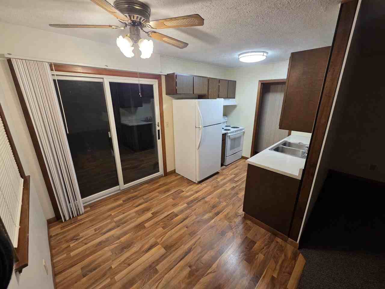 306 W Wilson St Apt 1 #1 - Photo 2 of 8