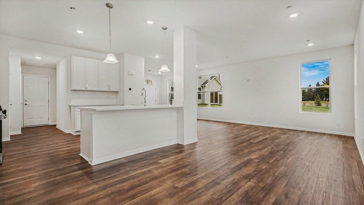 1601 Saltsprings Dr - Photo 6 of 21