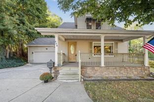 624 E Main St - Photo 1 of 1