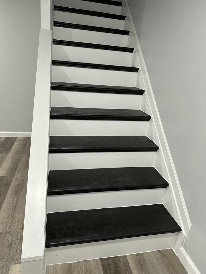 7074 Foxridge Dr - Photo 4 of 11