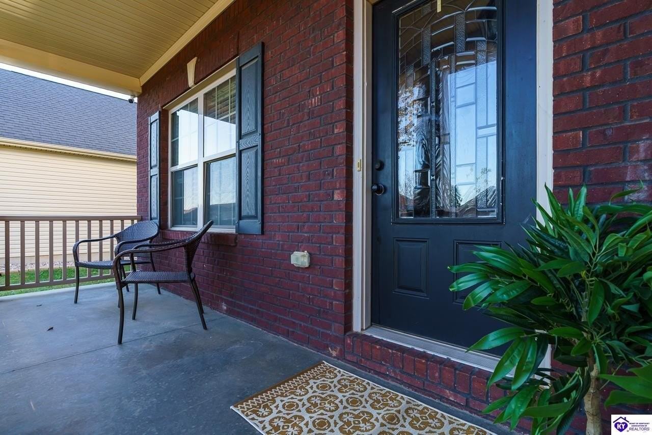 218 Sangria Dr - Photo 3 of 31