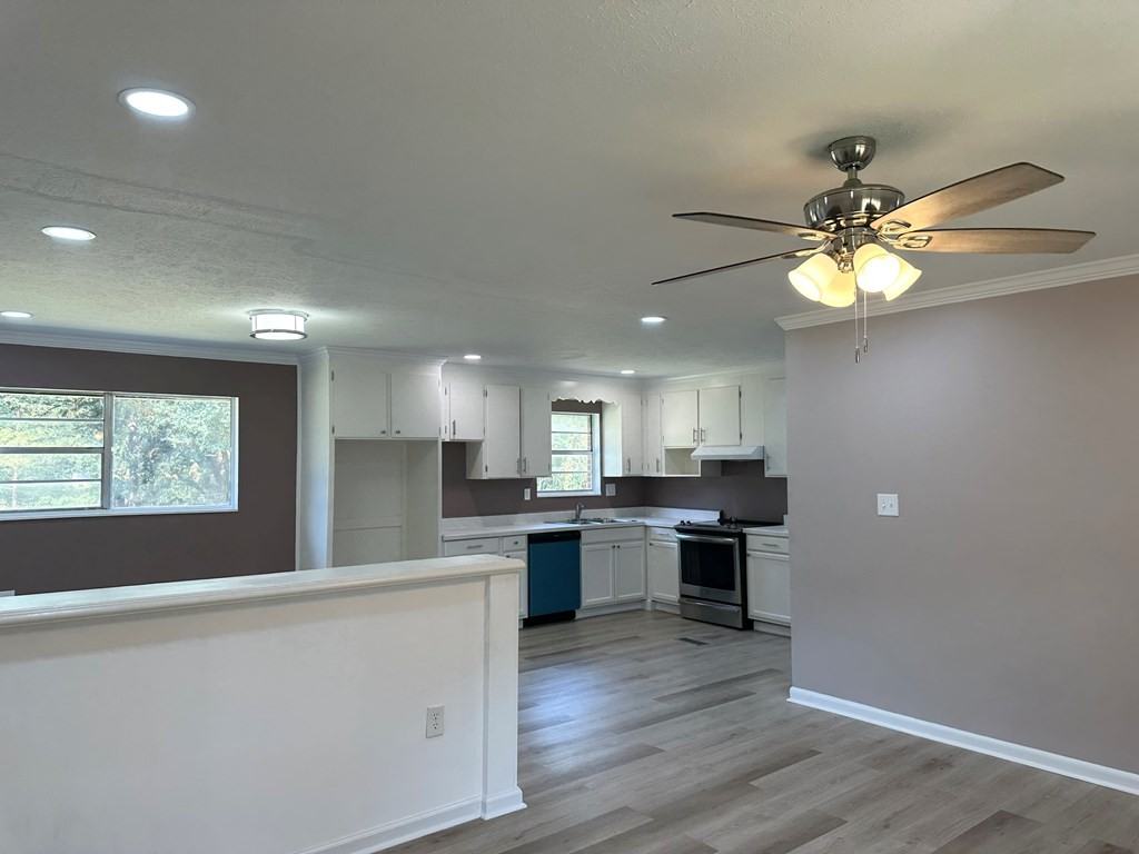 1138 Philema Rd S #1 - Photo 3 of 10