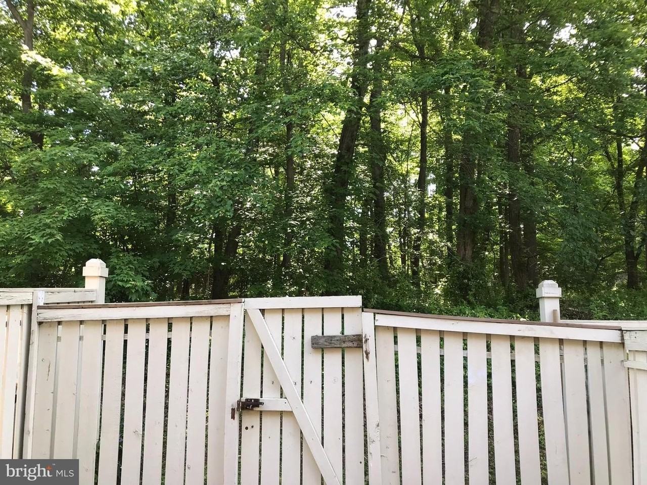 1539 Woodcrest Dr - Photo 2 of 50