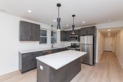 2825 N Rockwell St #G - Photo 1 of 1