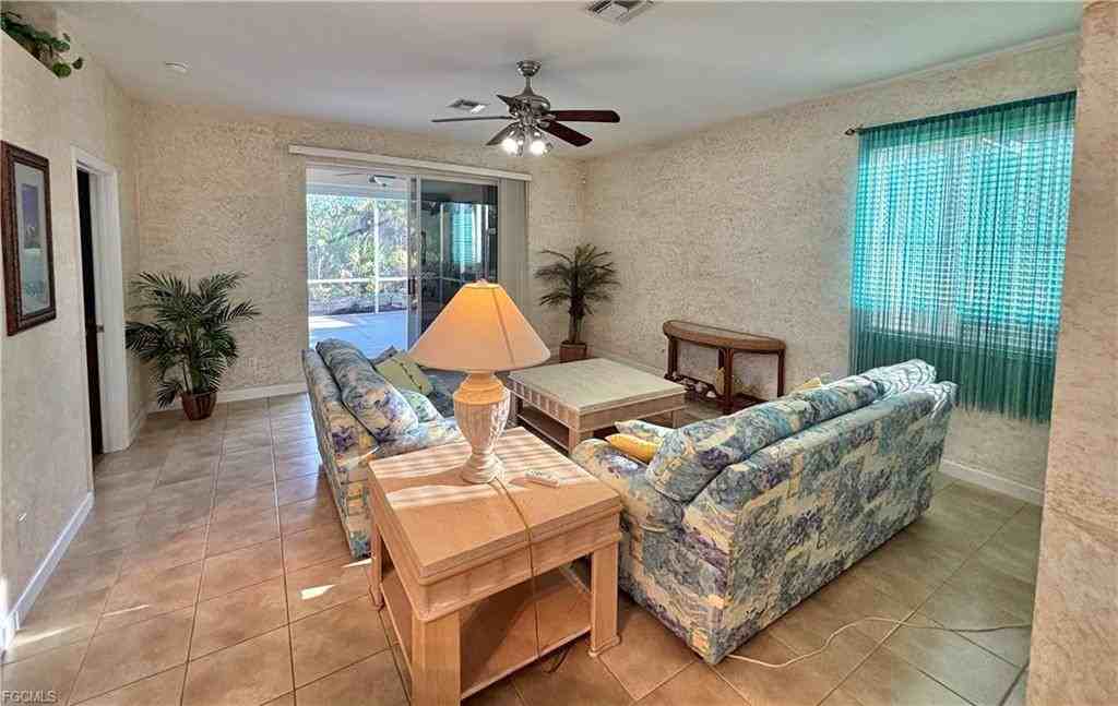 14255 Reflection Lakes Dr - Photo 5 of 8