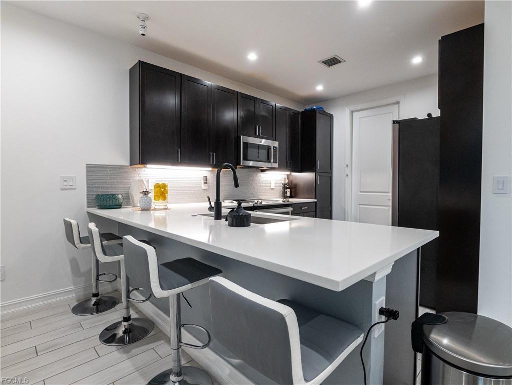 7592 Morgan Way - Photo 3 of 8