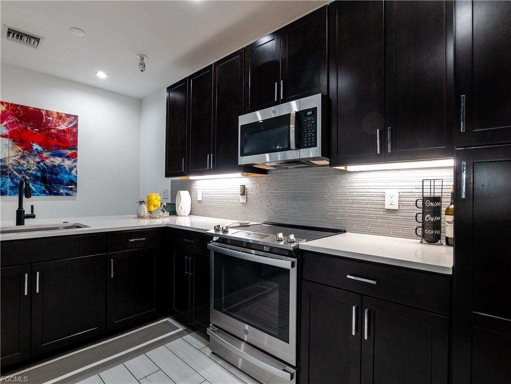 7592 Morgan Way - Photo 7 of 8