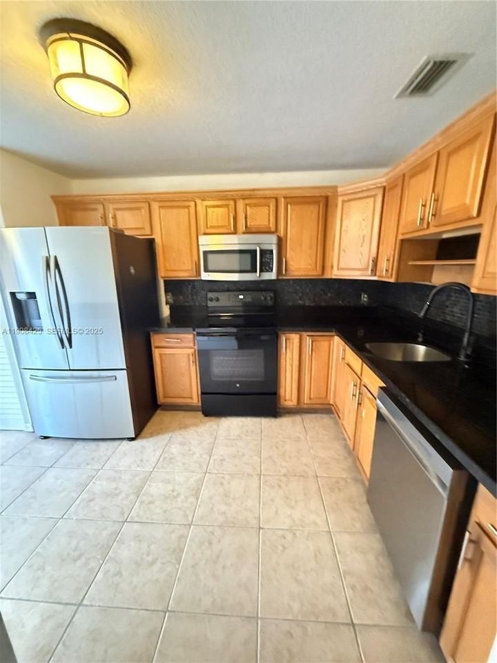 9986 Royal Palm Blvd #9986 - Photo 2 of 45