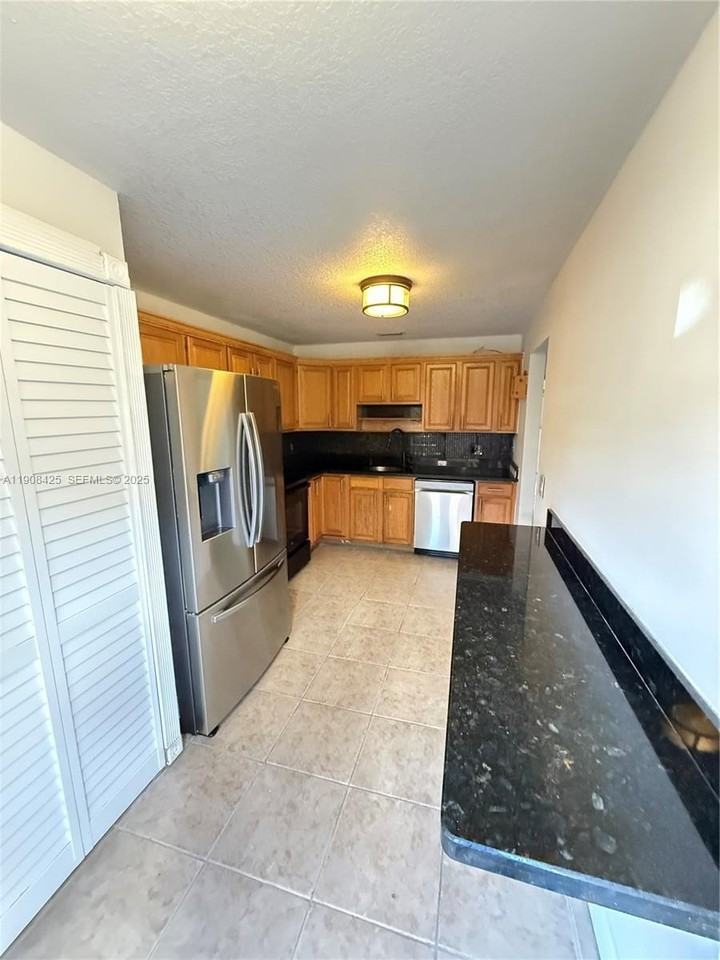 9986 Royal Palm Blvd #9986 - Photo 3 of 45