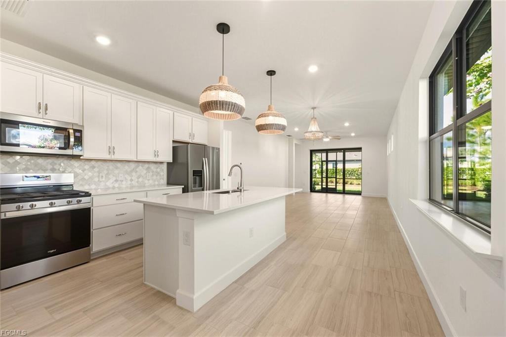 1873 Amador Ct - Photo 2 of 8