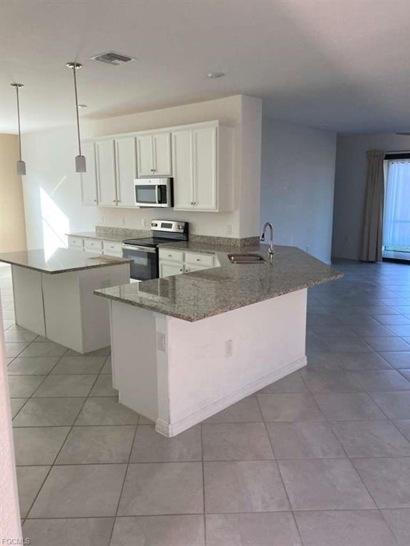 3261 Altimira Dr - Photo 2 of 8