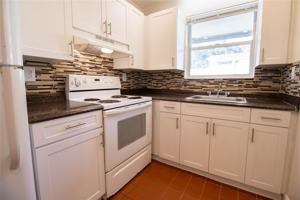 featured image of 400 Charley Ave #4