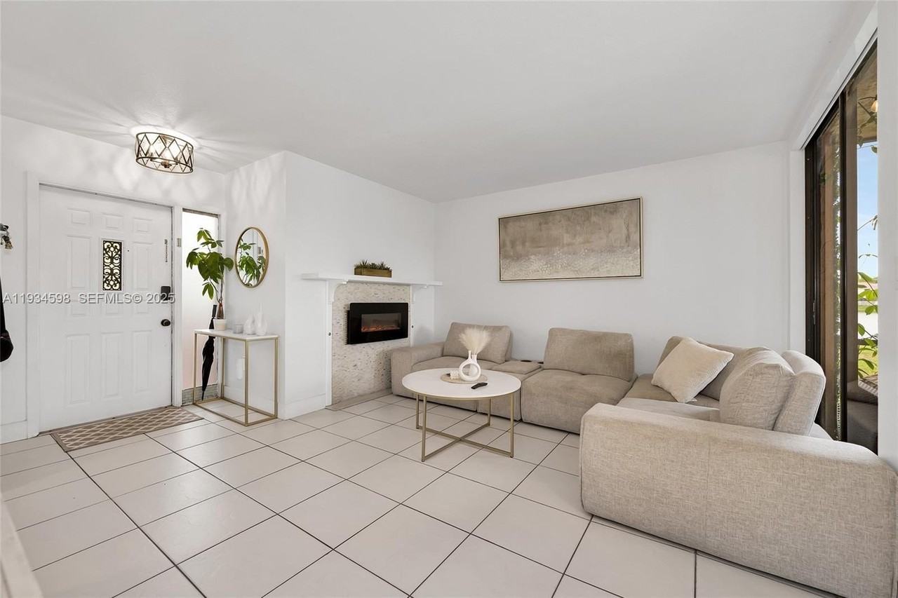 8250 Nw 191st St #10D - Photo 5 of 23