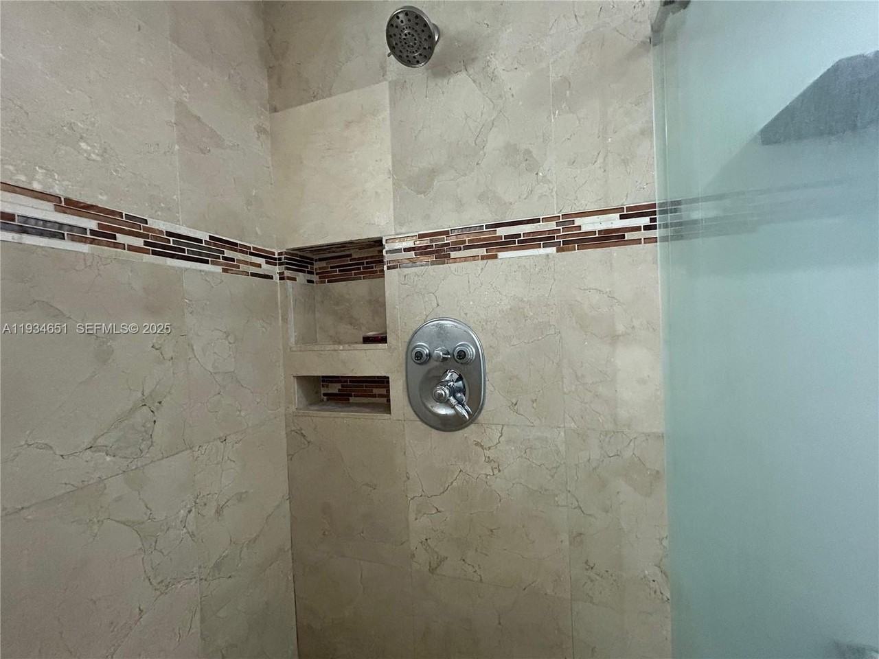 21939 Sw 124th Pl #21939 - Photo 7 of 25