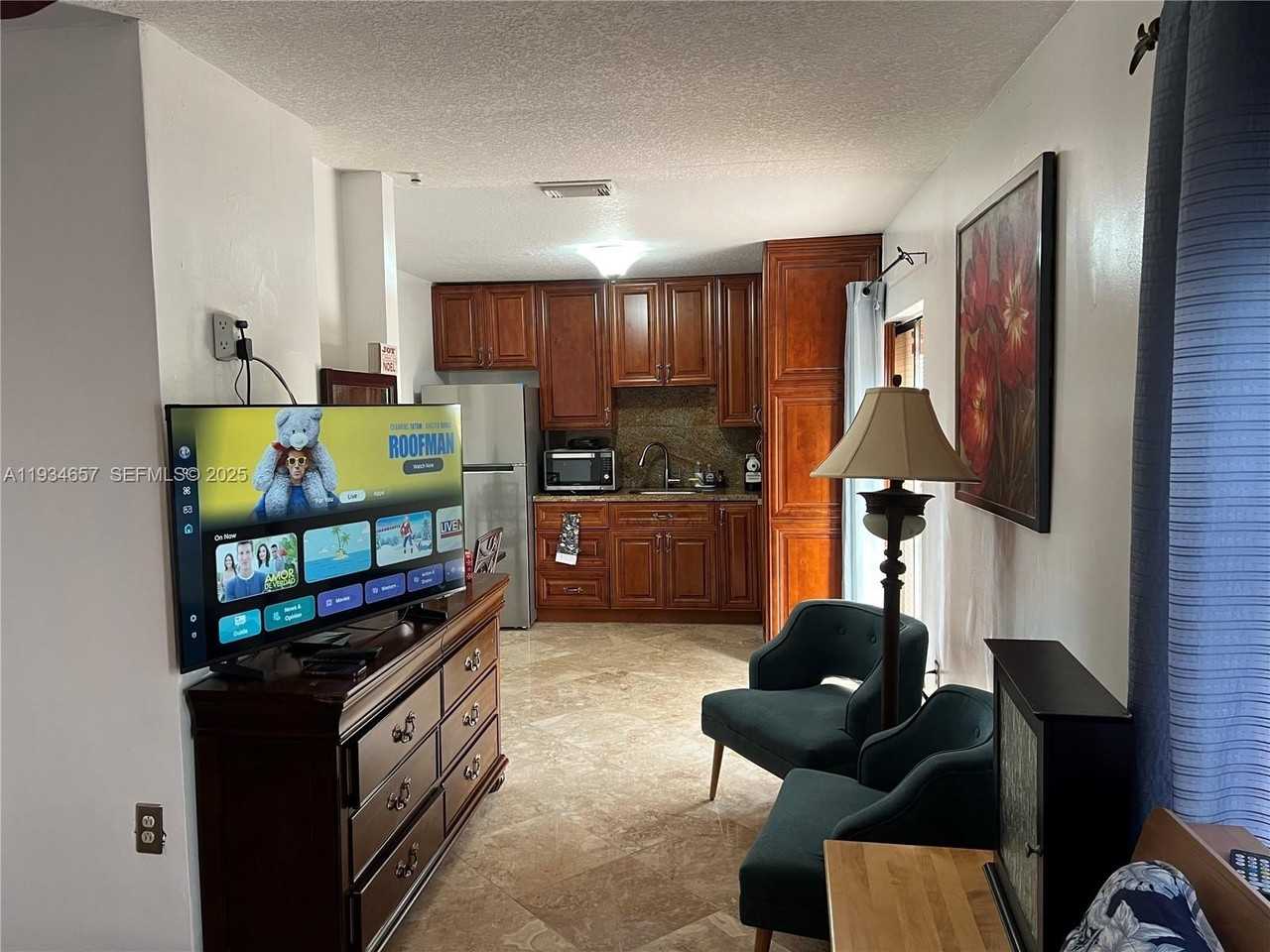 15005 Sw 64th St #15005 - Photo 5 of 9