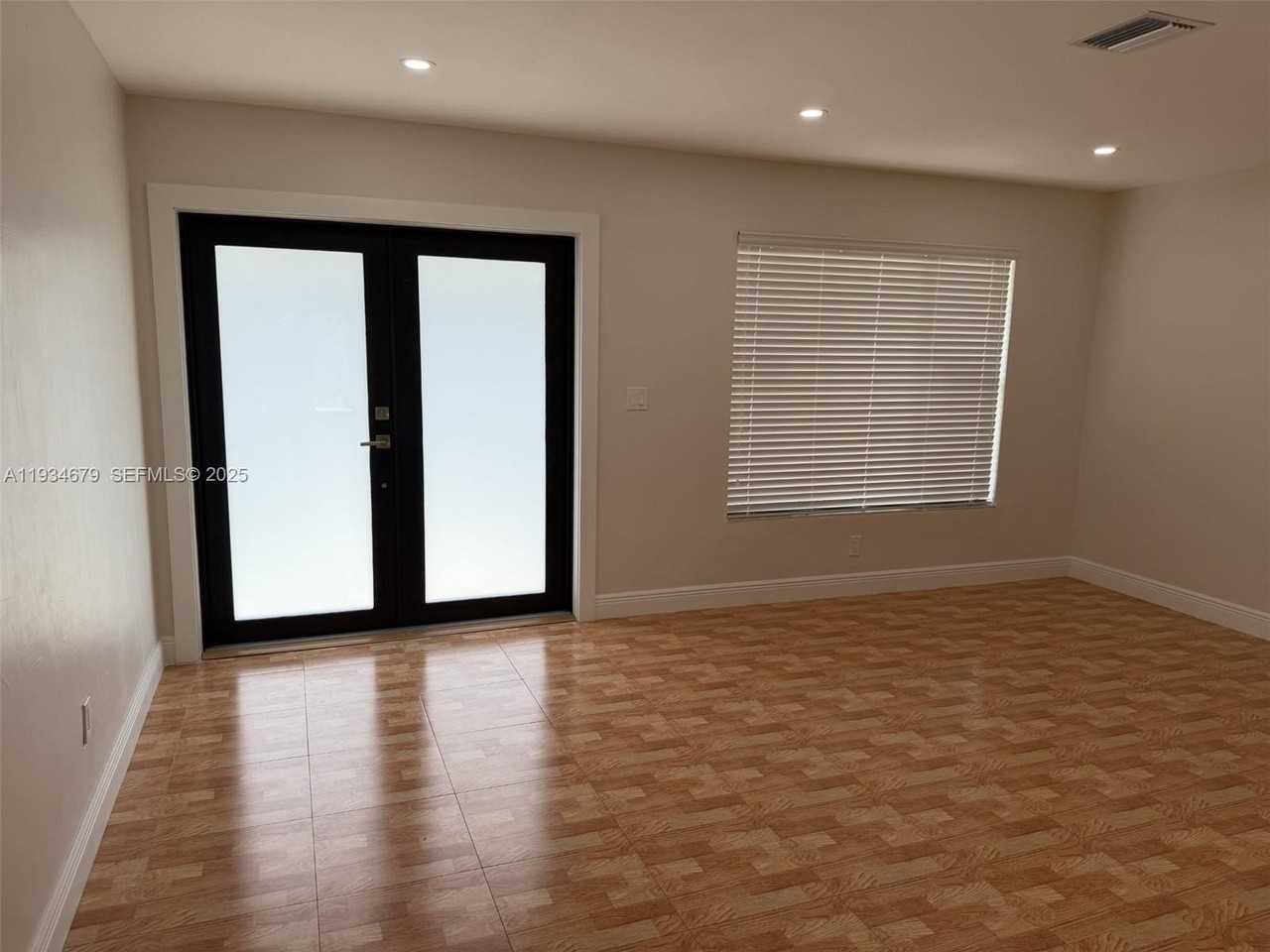 6181 Sw 109th Ct #0 - Photo 7 of 28