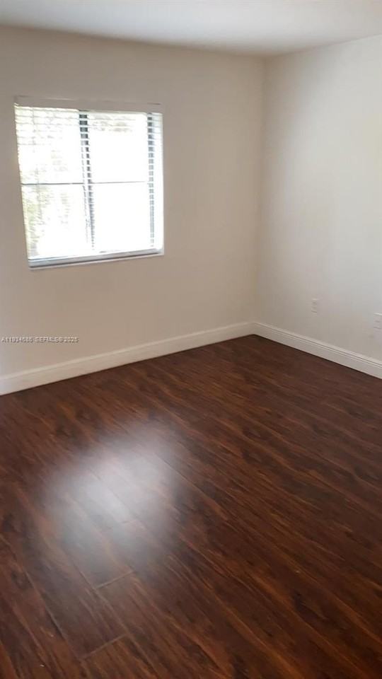 22831 Sw 88th Pl #205 - Photo 7 of 10