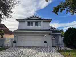 featured image of 17324 Nw 63rd Ave #17324