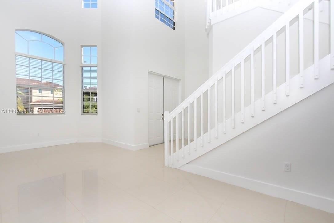 15670 Sw 11th Ter #0 - Photo 2 of 31