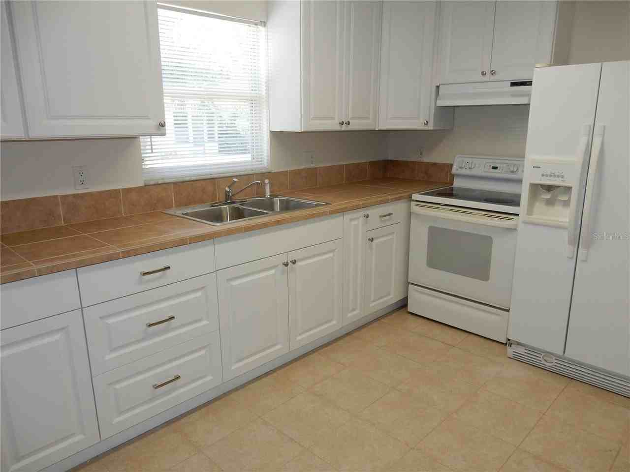 23011 Gulfcoast Ave #A - Photo 4 of 6