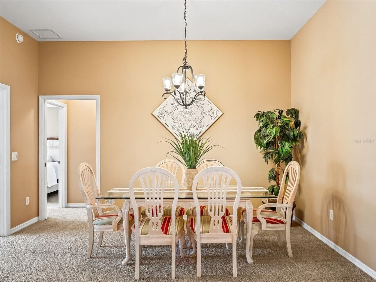 2530 Hanlon Ter - Photo 3 of 27