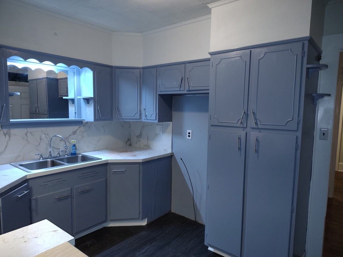 326 W Philadelphia St #1 - Photo 6 of 11