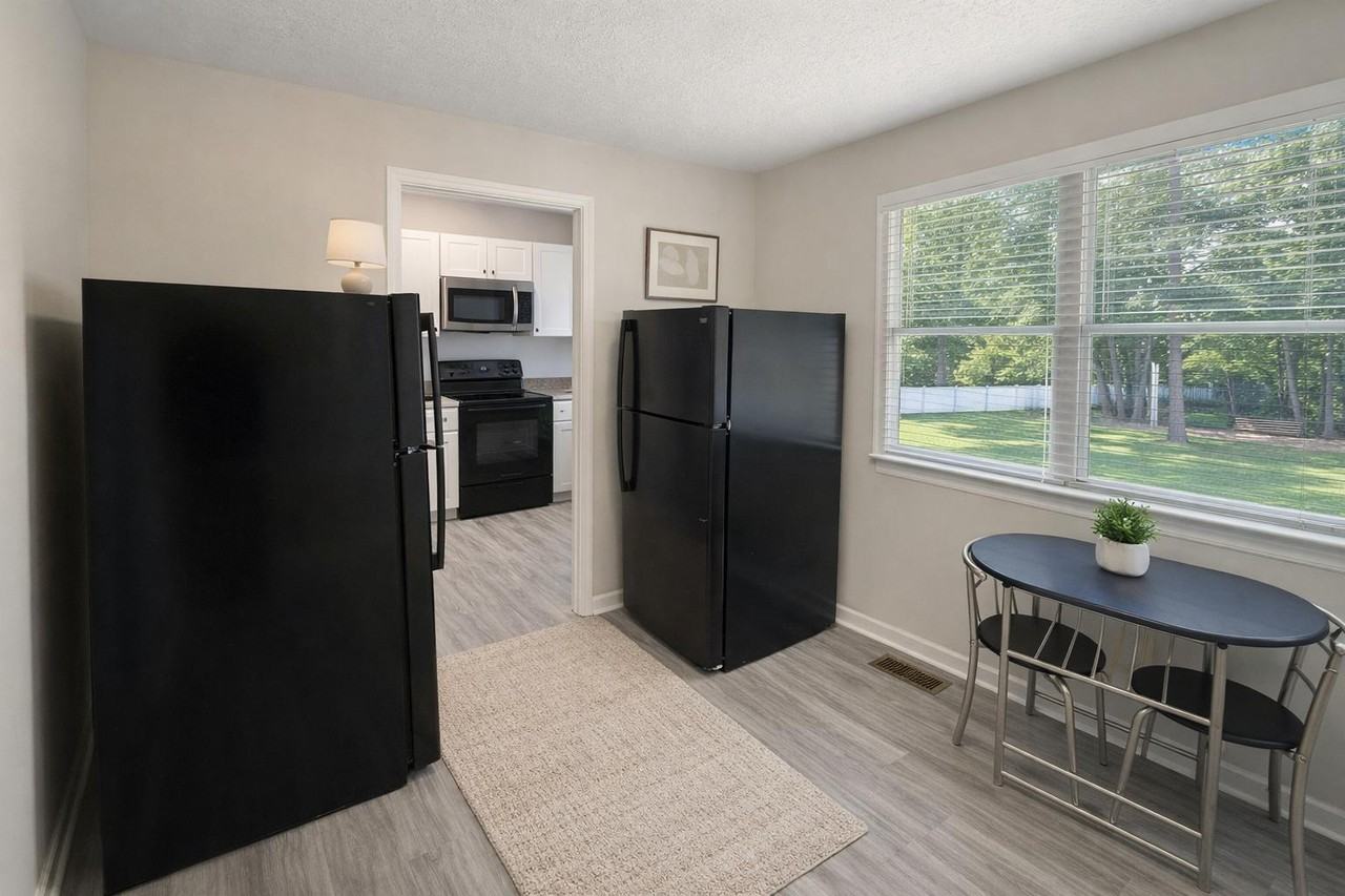 Brookfield Ln - Photo 2 of 8