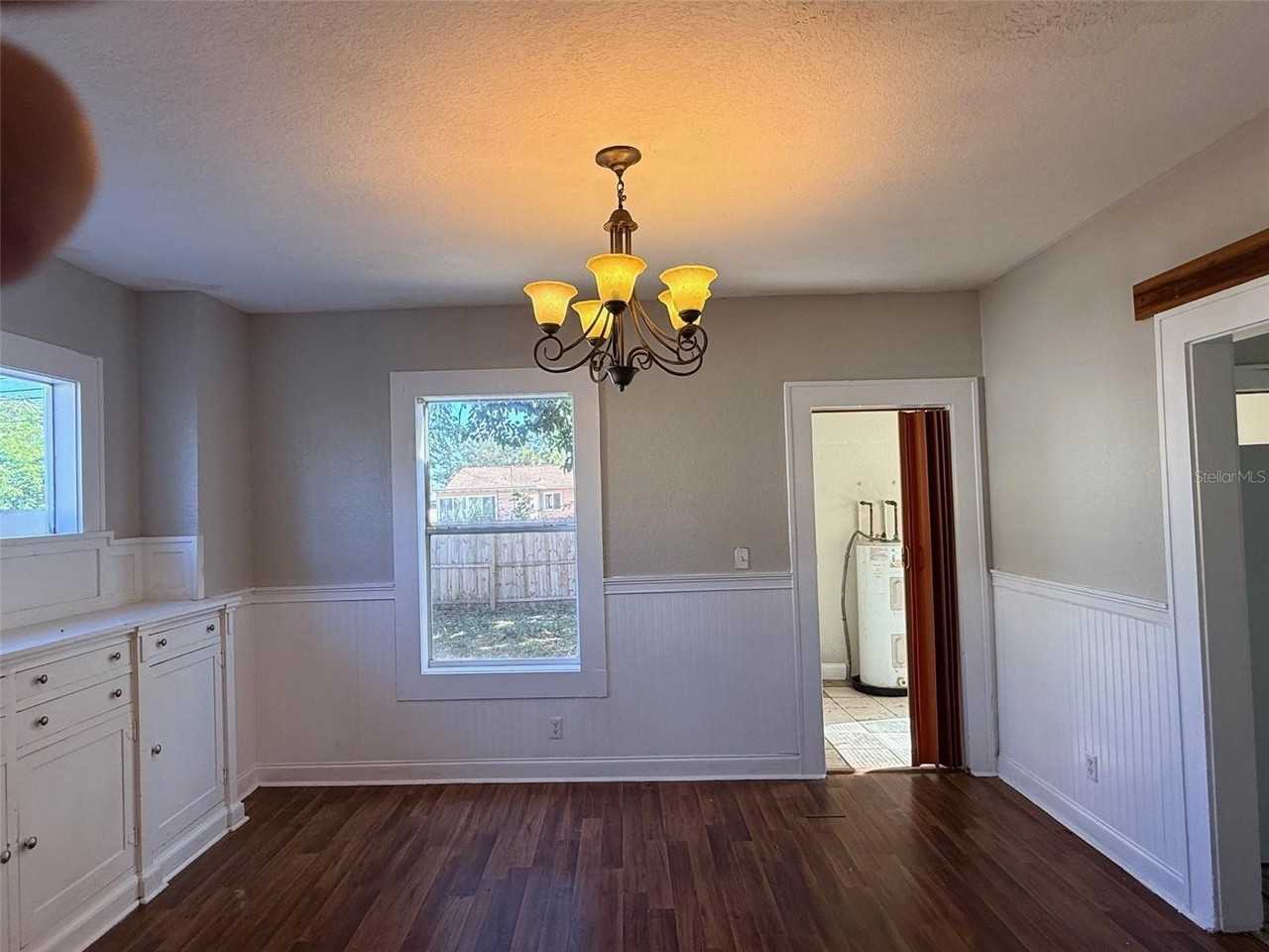 1924 22nd St S - Photo 4 of 25