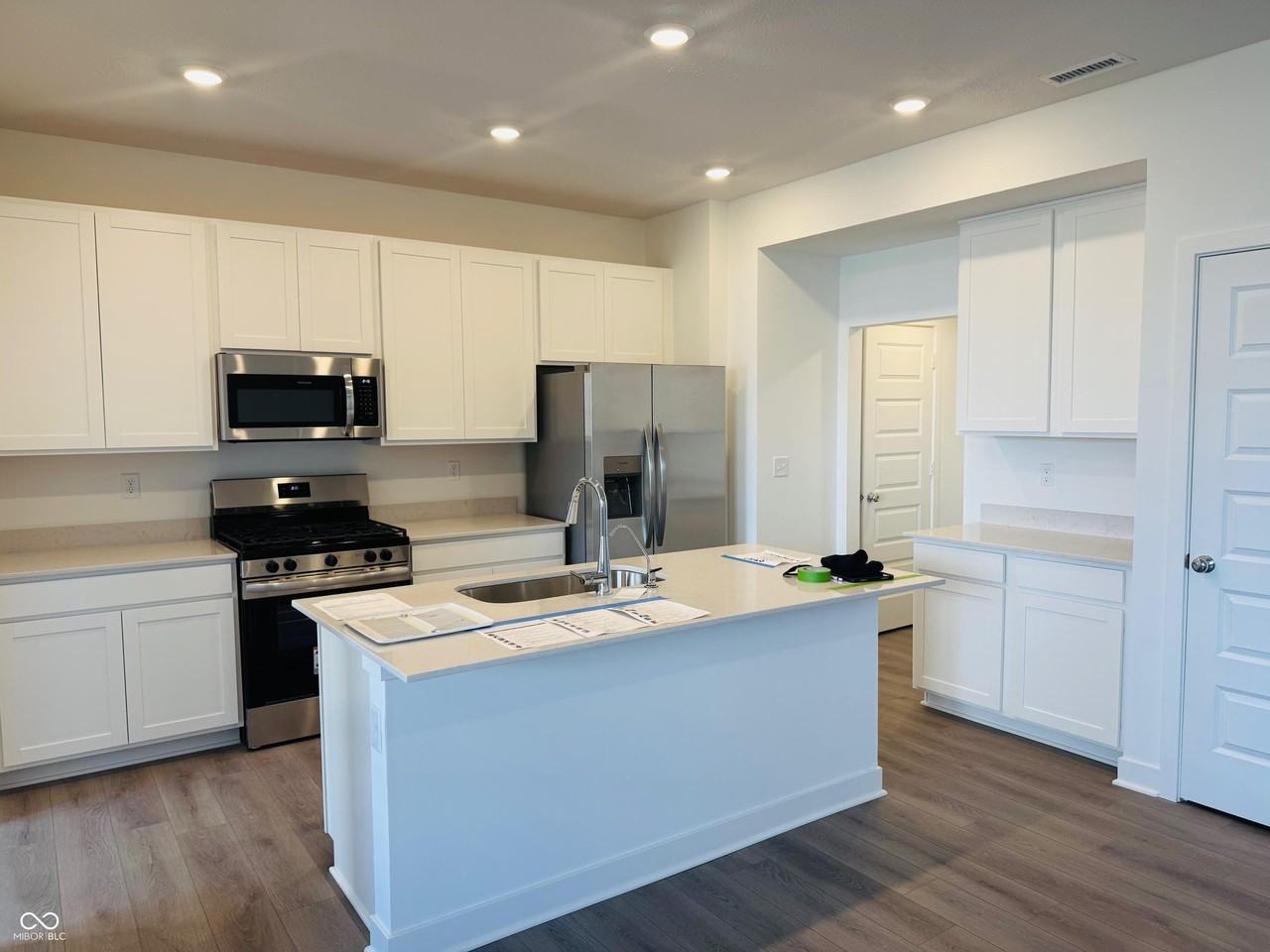 15174 Swallow Falls Way - Photo 6 of 27