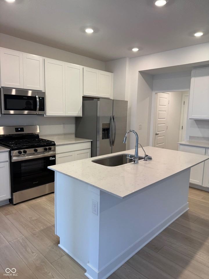 15174 Swallow Falls Way - Photo 7 of 27