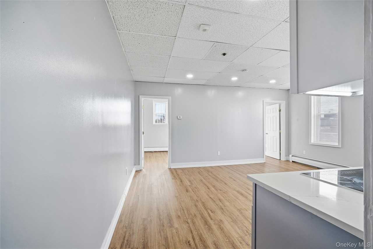 32B W Main St #2 - Photo 6 of 16