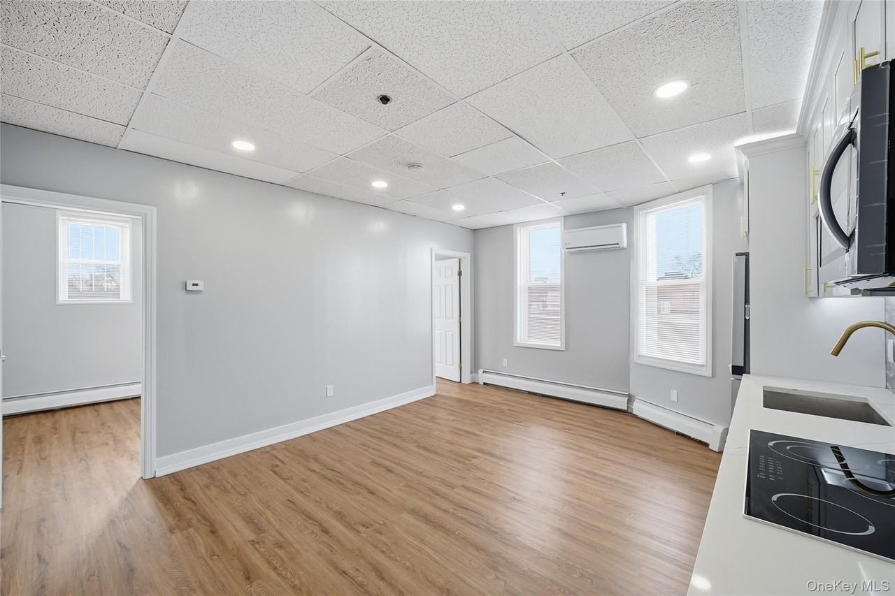 32B W Main St #2 - Photo 7 of 16