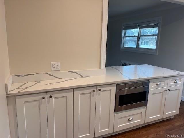 617 Alwick Ave - Photo 5 of 13