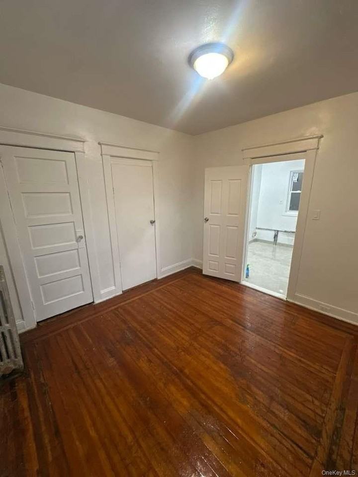 3581 Eastchester Rd Apt 2 #2 - Photo 5 of 13