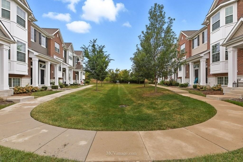 2967 Madison Dr Unit 2967 #2967 - Photo 2 of 34