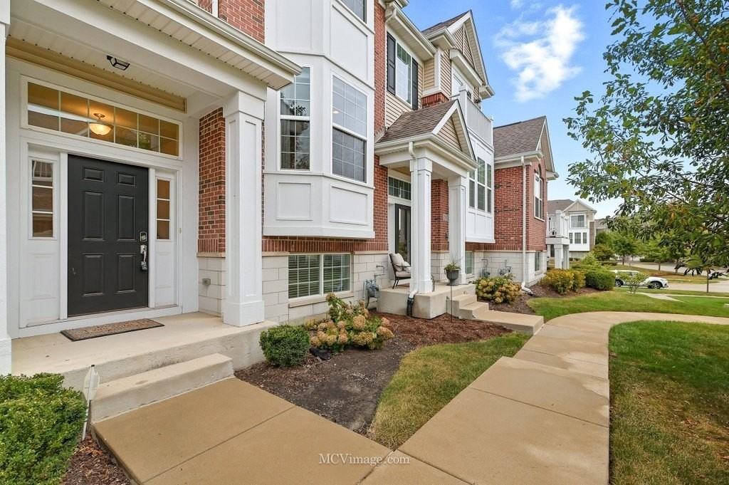 2967 Madison Dr Unit 2967 #2967 - Photo 3 of 34