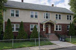 featured image of 400 Bellevue Ave #3